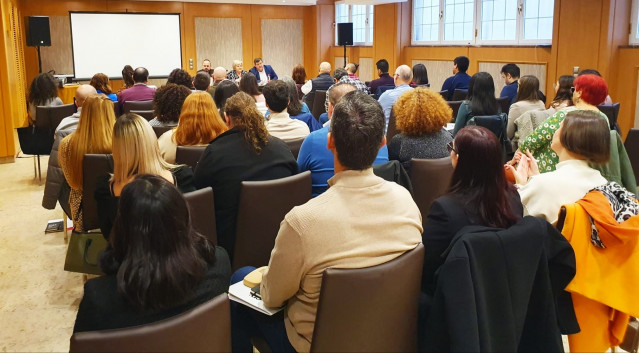 Archivo - Foto de una Asamblea del Colegio Profesional de la Criminología de Madrid (CPCM)