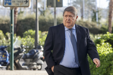 Archivo - Imagen del expresidente de la Generalitat Valenciana José Luis Olivas.