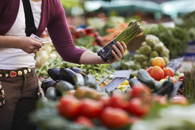 Los productos frescos crecen más que los envasados, según NIQ