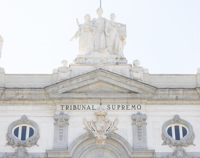 Archivo - Fachada de la sede del Tribunal Supremo