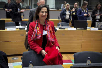 La ministra de Defensa de España, Margarita Robles, en el marco de la reunión con sus homólogos europeos en Bruselas.
