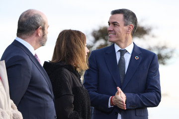 Archivo - (I-D) El presidente del Senado, Pedro Rollán, la presidenta del Congreso, Francina Armengol, y el presidente del Gobierno, Pedro Sánchez, a su llegada a la XXVII Conferencia de Presidentes