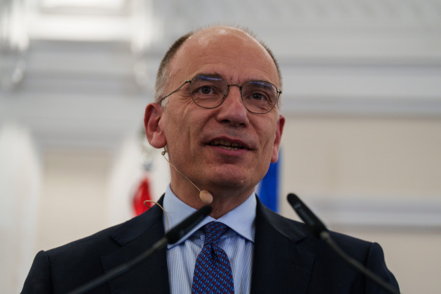 Archivo - El exprimer ministro del Consejo de Ministros de Italia, Enrico Letta, interviene durante la presentación del informe 'Mucho más que un mercado', en el ICAM, a 2 de abril de 2025, Madrid (España). Este informe ha sido solicitado expresamente al