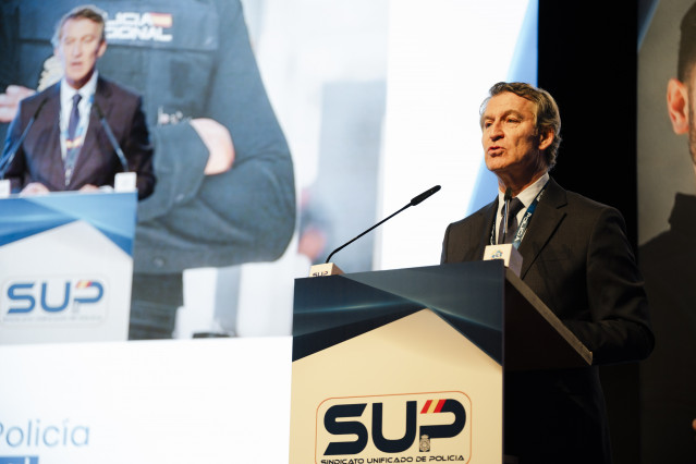 El presidente del Partido Popular, Alberto Núñez Feijóo, interviene en el XIII Congreso Nacional del Sindicato Unificado de Policía, a 3 de diciembre de 2025, en Toledo, Castilla-La Mancha (España). Este congreso da paso a una nueva etapa al renovar el li