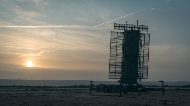 Archivo - Un radar de Indra