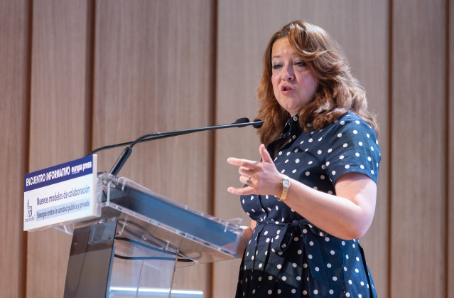 Archivo - La consejera de sanidad de la Comunidad de Madrid, Fátima Matute,  durante el Encuentro Informativo ‘Nuevos modelos de colaboración: sinergias entre la sanidad pública y privada’, en el Auditorio Meeting Place, a 11 de julio de 2025, en Madrid (