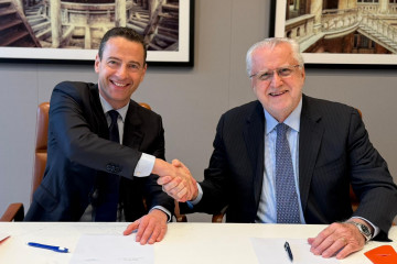 Codelco y Glencore firman un memorándum de entendimiento para levantar una fundición de cobre en Chile.