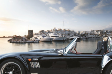 Archivo - Coche de lujo en Puerto Banús, en Marbella.