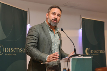 Archivo - El presidente de Vox, Santiago Abascal, participa en la jornada organizada por la Fundación Disenso