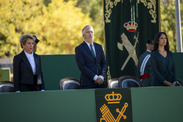 Archivo - La secretaria de Estado de Seguridad, Aina Calvo, el ministro del Interior, Fernando Grande-Marlaska y la directora general de la Guardia Civil, Mercedes González, durante el acto central d