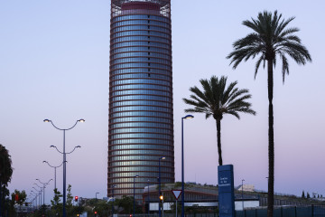 Archivo - Imagen del complejo de ocio y comercial Torre Sevilla.