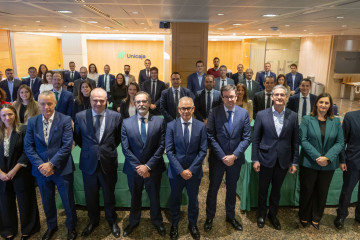 Presentación del programa 'Generación Unicaja' cuyo objetivo es la formación en liderazgo de empleados del banco.