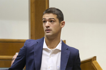 El portavoz del PNV en el Parlamento Vasco, Joseba Díez Antxustegi