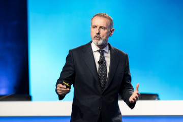 Archivo - El presidente de Telefónica, Marc Murtra, presenta el nuevo plan estratégico de Telefónica, a 4 de noviembre de 2025, en Madrid (España). Telefónica reducirá a la mitad el dividendo qu