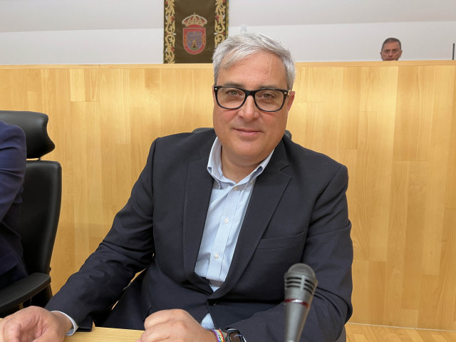 Archivo - El diputado provincial del PSOE Antonio Navarro en una imagen de archivo.