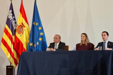 (I-D) El Delegado Del Gobierno En Baleares, Alfonso Rodríguez; La Presidenta Del Govern, Marga Prohens, Y El Presidente Del Consell, Llorenç Galmés, Presiden El Acto Institucional Del Día De La Co