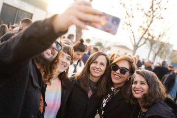 Ione Belarra e Irene de Miguel, antes del concierto de Sanguijuelas del Guadiana.