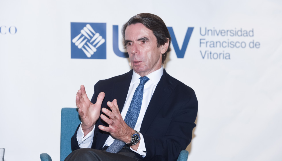 Archivo - El expresidente del Gobierno José María Aznar, inaugura el Master 'Online' de Acción Política, a 7 de noviembre de 2025, en Madrid (España). El máster está impartido por la Universida