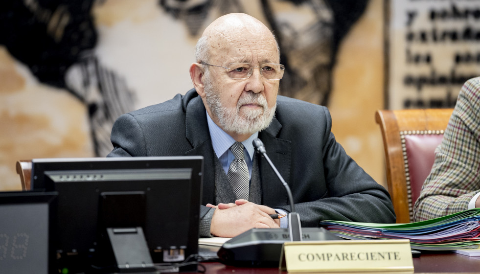 El Presidente del Centro de Investigaciones Sociológicas (CIS), José Félix Tezanos Tortajada, comparece ante la Comisión de Investigación sobre la gestión del CIS, en el Senado, a 9 de diciembre