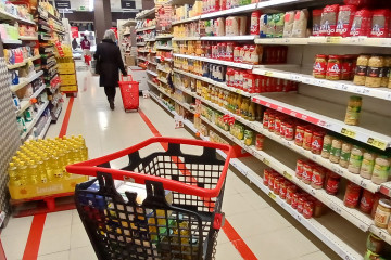 Carro de la compra en un supermercado.
