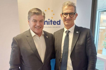 El presidente de Pimec, Antoni Cañete, reelegido vicepresidente de la patronal europea de pymes SME United, junto a su nuevo presidente, Davide Galli