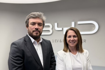 BYD Iberia nombra a Rodrigo Ferreira y Carmen Sánchez Martín como nuevos jefes de venta y producto