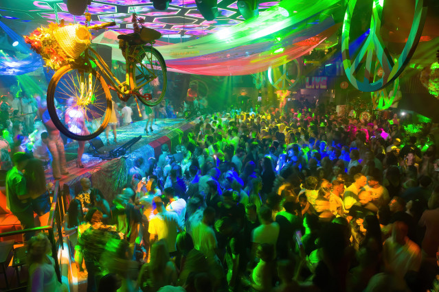 Archivo - Decoración y vista general de la fiesta Flower Power en la discoteca Pacha Ibiza