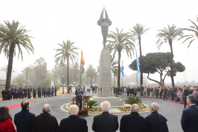 Archivo - Imagen de archivo de una conmemoración del vuelo del Plus Ultra.