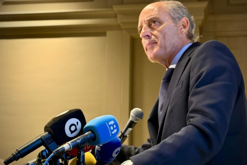 El expresidente de la Generalitat Francisco Camps presenta a su equipo de campaña y el plan de trabajo con el que aspira a ser el candidato del PPCV a las próximas elecciones autonómicas