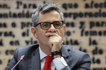 El ministro de la Presidencia, Justicia y Relaciones con las Cortes, Félix Bolaños, comparece ante la comisión de Investigación sobre la gestión del Presidente del CIS, en el Senado, a 5 de dicie