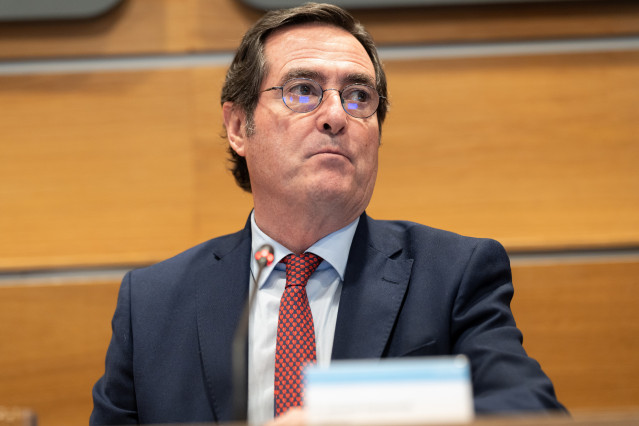 Archivo - El presidente de la CEOE, Antonio Garamendi