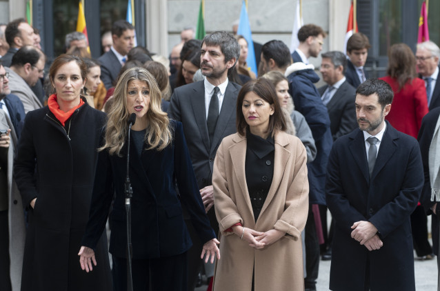 La vicepresidenta segunda del Gobierno y ministra de Trabajo, Yolanda Díaz, la ministra de Sanidad, Mónica García, el ministro de Cultura, Ernest Urtasun, la ministra de Juventud e Infancia, Sira Rego, y el ministro de Consumo y Agenda 2030, Pablo Bustind