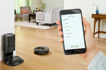 Archivo - Aspirador Roomba i7+