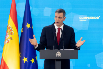 El presidente del Gobierno, Pedro Sánchez, durante una rueda de prensa, en el Palacio de la Moncloa, a 15 de diciembre de 2025, en Madrid (España).