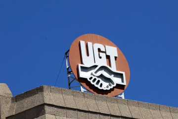 Archivo - Sede de UGT, logo de UGT, Unión General de Trabajadores