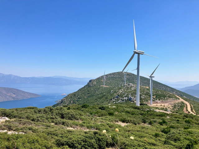 Asterion adquiere el 50% de los activos renovables de TotalEnergies en Grecia
