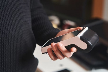 Archivo - Imagen del TPV de BBVA