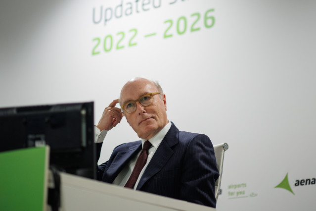 Archivo - El vicepresidente Ejecutivo de AENA, Javier Marín, durante una rueda de prensa, en el Aeropuerto Adolfo Suárez Madrid-Barajas, a 7 de marzo de 2024, en Madrid (España).