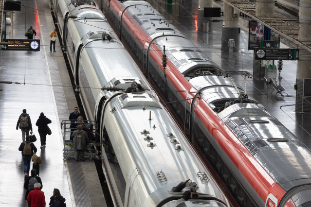 Estación de Atocha durante la operación salida por el puente de la Constitución, a 5 de diciembre de 2025, en Madrid (España).
