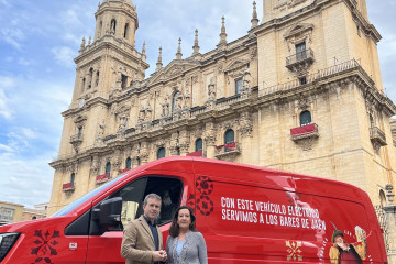 Presentación del vehículo eléctrico.