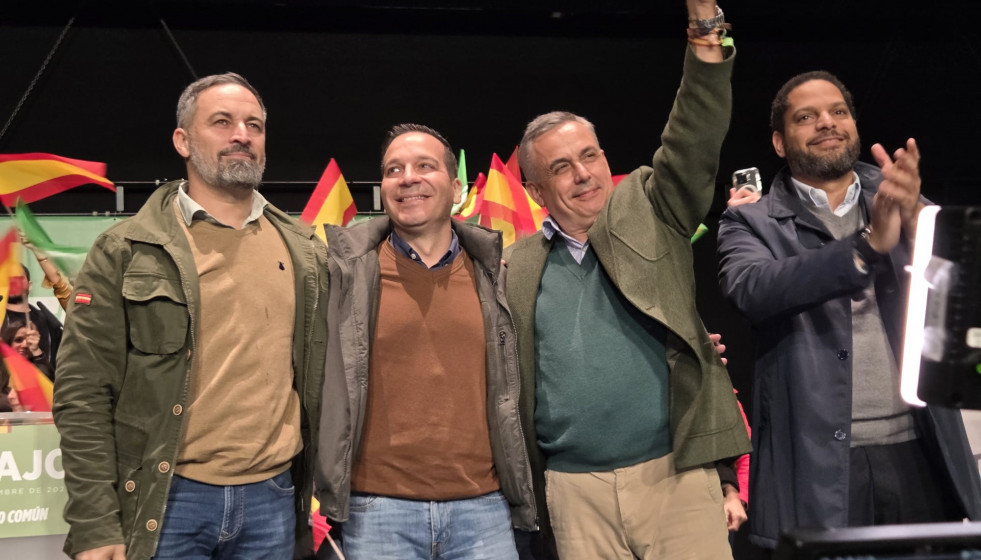 21D.-Abascal cierra la campaña de Extremadura con ataques contra el bipartidismo: PP y PSOE 