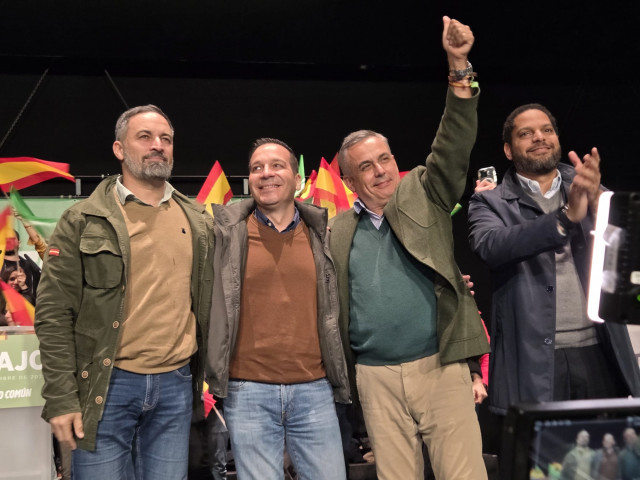 21D.-Abascal cierra la campaña de Extremadura con ataques contra el bipartidismo: PP y PSOE 