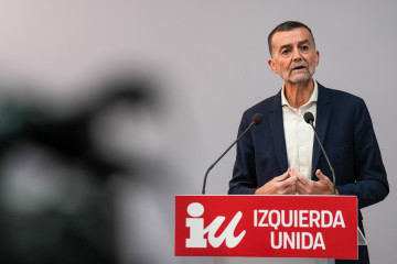 El coordinador federal de IU y candidato a la Presidencia de la Junta por la coalición Por Andalucía, Antonio Maíllo, ofrece una rueda de prensa, a  17 de diciembre de 2025 en Sevilla (Andalucía, 