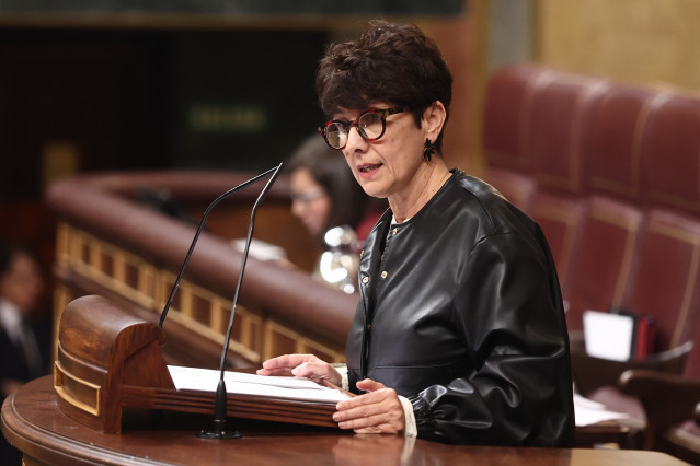 Archivo - La portavoz del PNV en el Congreso, Maribel Vaquero, interviene durante una sesión de control al Gobierno, en el Congreso de los Diputados, a 12 de noviembre de 2025, en Madrid (España).
