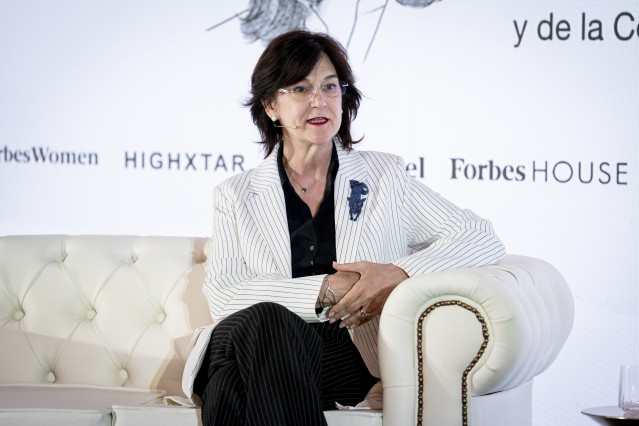Archivo - La presidenta de LA CNMC, Cani Fernández Vicién, durante la primera jornada del Forbes Spain Economic Summit 2025, en el Hotel Villa Magna, a 25 de septiembre de 2025, en Madrid (España)