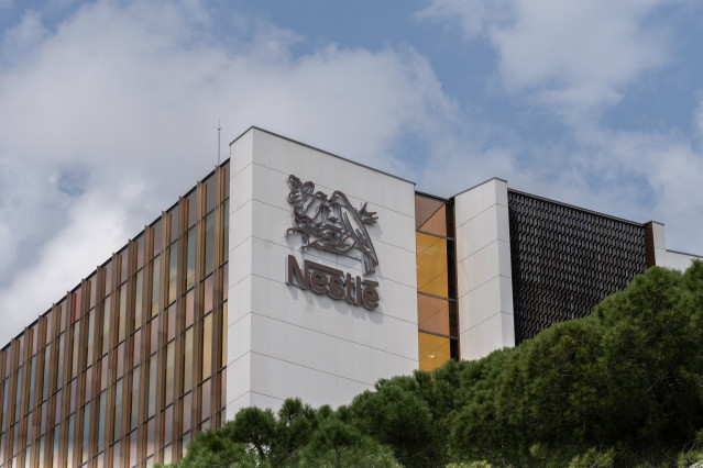 Archivo - Fachada de la sede de Nestlé España, a 27 de mayo de 2024, en Esplugues de Llobregat, Barcelona, Catalunya (España)