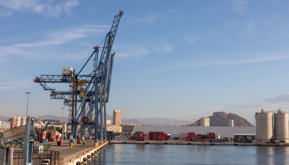 Archivo - Puerto de Alicante