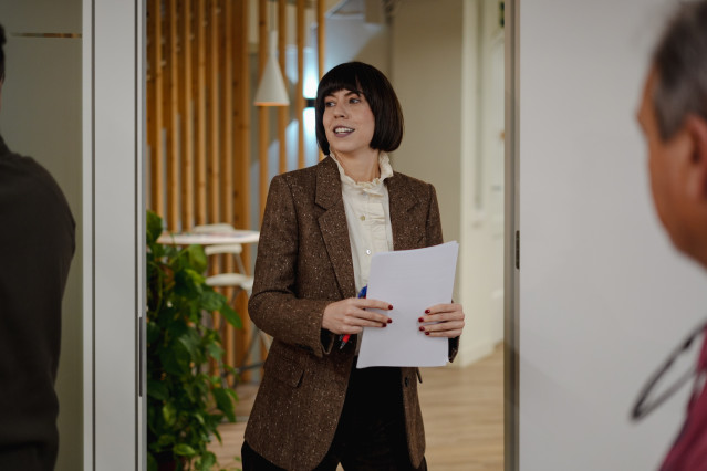 La secretaria general del PSPV-PSOE y ministra de Ciencia, Innovación y Universidades, Diana Morant, comparece en la sede PSPV-PSOE, a 29 de diciembre de 2025, en Valencia