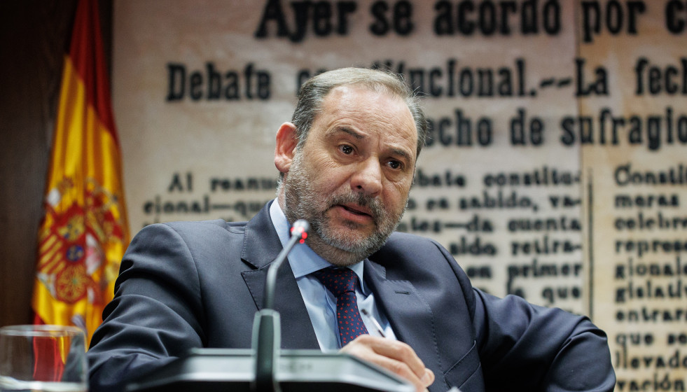 Archivo - El exministro de Transportes José Luis Ábalos comparece durante la Comisión de Investigación sobre los contratos públicos realizados durante la pandemia del covid-19, en el Senado, a 6 