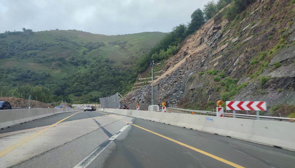 Archivo - Peaje del Huerna, Autopista AP-66.